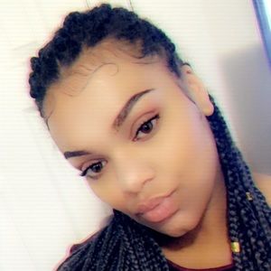 Meet your Posher, Elisabeth